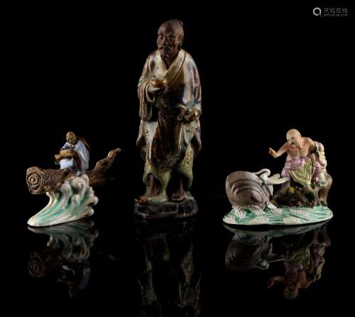 A private collection of Chinese ceramics & works of art - a Chinese Shiwan glazed pottery figure