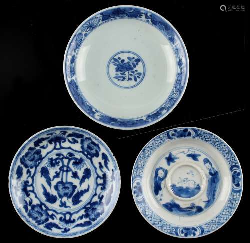 A private English collection of Chinese ceramics & works of art, formed in the 1980's & early 90's -