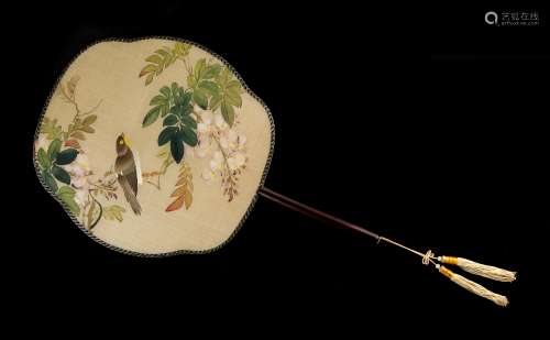 A late 19th / early 20th century Chinese painted silk fan, double sided, one side painted with a