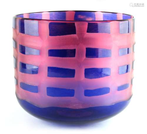 Property of a lady - Christopher Williams (b.1949) - a blue & pink art glass deep bowl, etched '