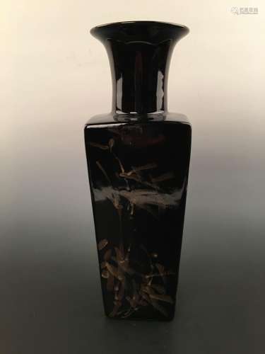 Chinese Black Procelain Square Vase