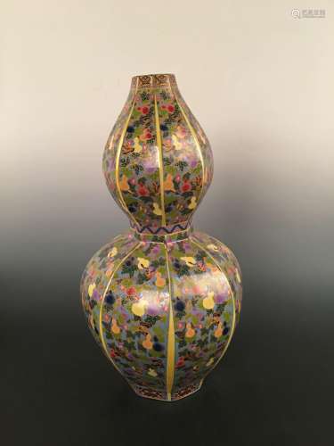 Chinese Enamal Double Gourd Shape Bottle