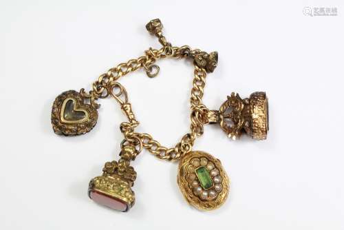 Antique 15ct Yellow Gold Charm Bracelet