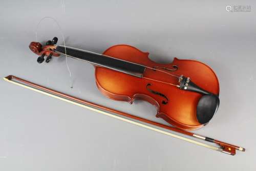 A Chinese Skylark MV005 Student Violin