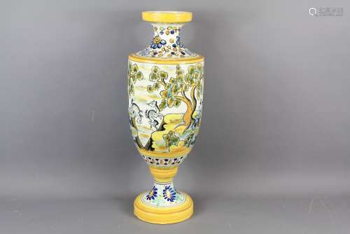 A 20th Century Italian Majolica Vase