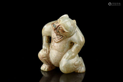 JADE CARVED 'MYTHICAL BEAR' FIGURE