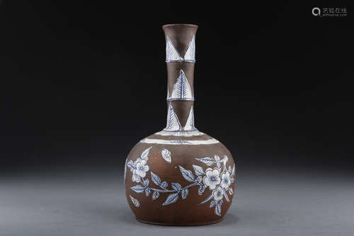 PAINTED YIXING ZISHA BOTTLE VASE