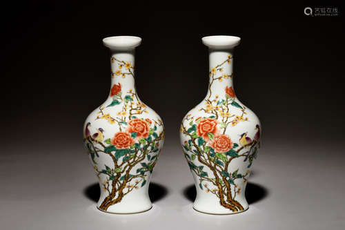 PAIR OF FAMILLE ROSE 'FLOWERS AND BIRDS' VASES