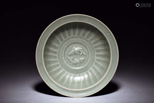 LONGQUAN WARE 'FISH' DISH