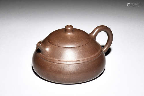 YIXING ZISHA CLAY EXPANDED DOME TEAPOT