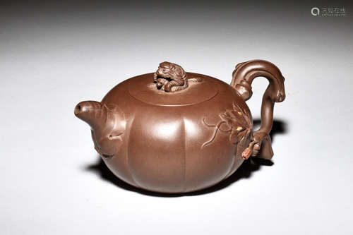 YIXING ZISHA CLAY 'PUMPKIN' TEAPOT