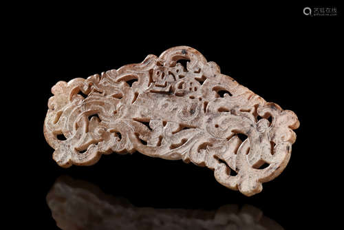 JADE CARVED 'DRAGON' ORNAMENT, BI