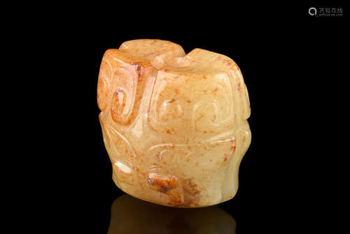 JADE CARVED 'TAOTIE' ORNAMENT, LEIZI