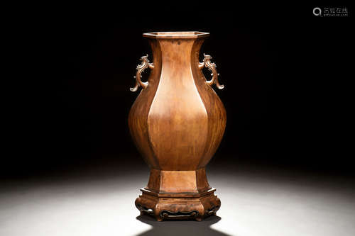 BRONZE CAST LOBED VASE WITH PHOENIX HANDLES