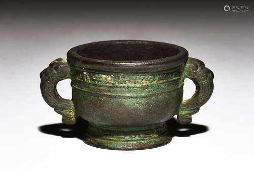 ARCHAIC BRONZE CENSER WITH HANDLES