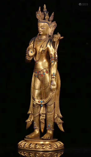 A GILT BRONZE GUANYIN BUDDHA