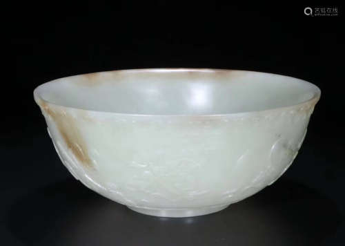 A HETIAN JADE CARVED WRAPPED PATTERN BOWL