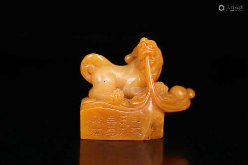 AN AUSPICIOUS ANIMAL DESIGN SHOUSHAN STONE SEAL