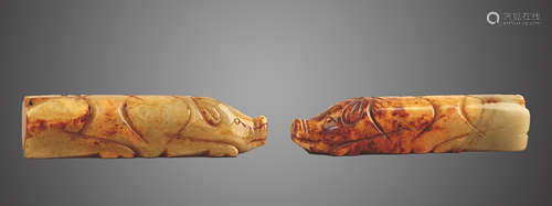 206 BC-220 AD, A PAIR OF CARVED PIG HAND PIECES, HAN DYNASTY