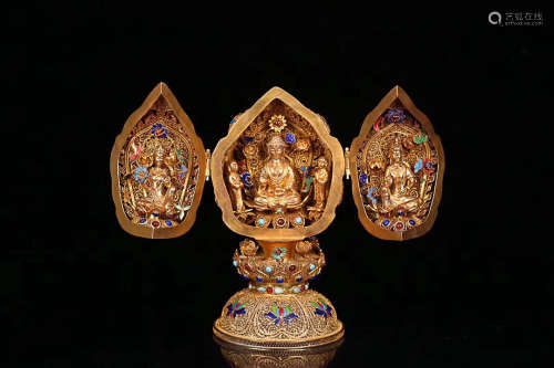 17-19TH CENTURY, AN IMPERIAL BUDDHA DESIGN GILT SILVER ORNAMENT, QING DYNASTY