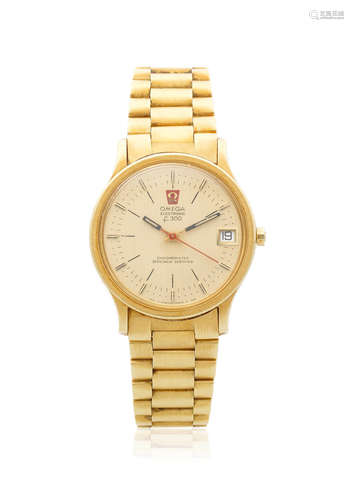 Electronic F300, Ref: 198.003, Circa 1980  Omega. An 18K gold electronic calendar bracelet watch