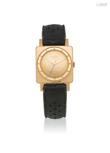 Ref: 10359 1, Circa 1960  Universal Genève. An 18K rose gold automatic square wristwatch