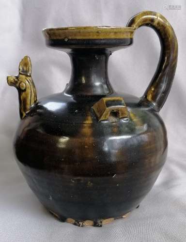 A CHINESE SONG DYNASTY SAUCE GLAZED EWER