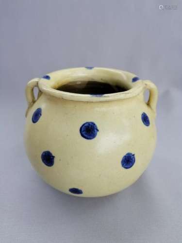 A CHINESE TANG DYNASTY BLUE AND WHITE JAR