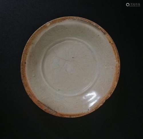 A CHINESE SONG DYNASTY QINGBAI WARE DISH