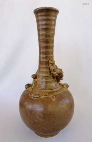 A CHINESE SONG DYNASTY DING KILN SAUCE GLAZED VASE