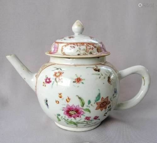 CHINESE EXPORT QIAN LONG FAMILLE ROSE TEAPOT