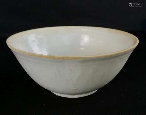 CHINESE SONG DYNASTY QINGBAI WARE BOWL