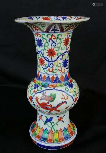 CHINESE BLUE AND UNDERGLAZE RED FLOWER GOBLET VASE