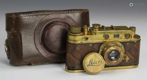 German Camera, Marked Leica