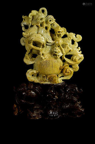 Qintian Jade Statue 