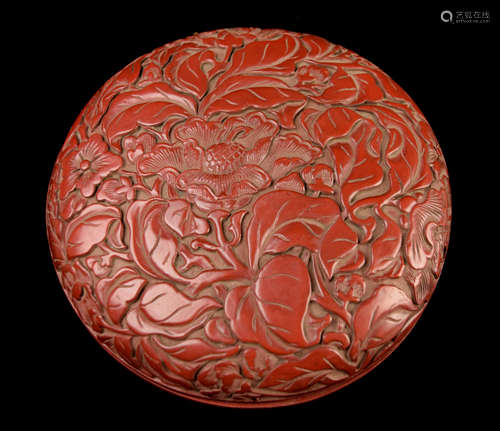 [Chinese] A Cinnabar Lacquered Round Wood Box