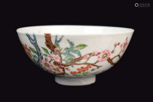 [Chinese] A Famille Rose Porcelain Bowl with Poem, Flower and Bird