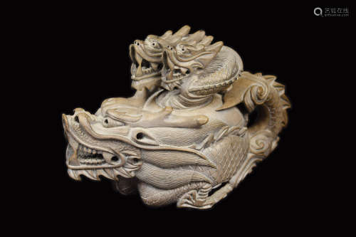[Chinese] A Dragon Shape Clay Teapot Marked 