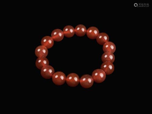 A Red Agate Bead Bracelet