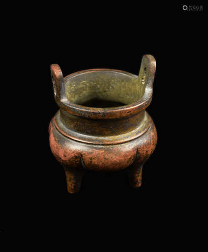 A Chinese Small Incense Burner for Collector made by Chen Qiaosheng (1956-) Marked 