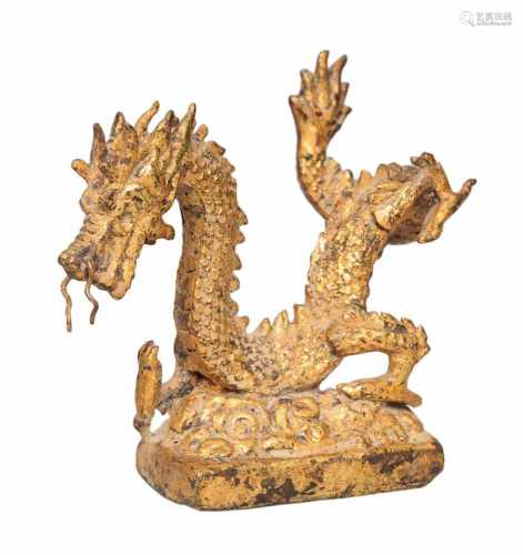 Kleine Bronze-Figur 'Drachen'China, wohl frühe Qing-Dynastie (1644-1911). Bronze, Feuervergoldung (