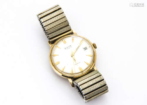 A 1960s Avia 9ct gold presentation gentleman's wristwatch of Chelsea Football Club interest, 33mm