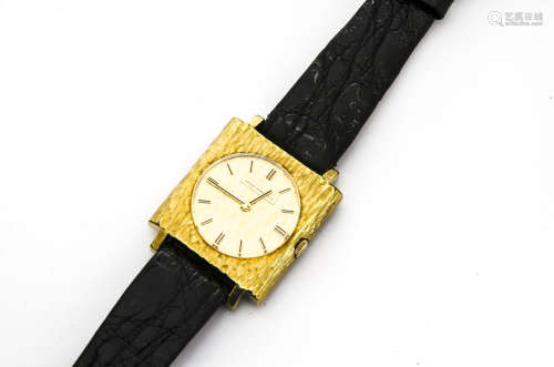 A retro Girard - Perregaux gilt gentleman's evening dress wristwatch, 31mm square textured case with
