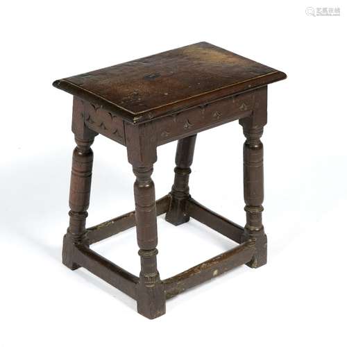 Oak joint stool 17th/18th Century, 45cm x 27.5cm x 48.5cm high