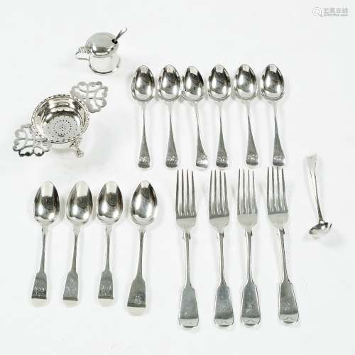 Collection of miscellaneous silverware including teaspoons, tea strainer, dessert forks, salt etc,