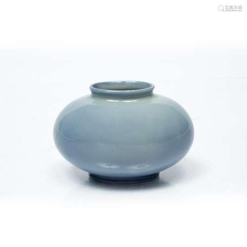 Royal Doulton miniature vase in a Titanian glaze, number 1085, with stamp to base