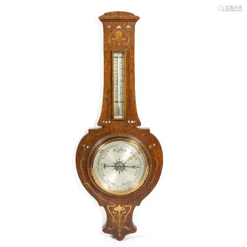 Oak and inlaid wall barometer Art Nouveau, with copper and mother-of-pearl inlay, mercury