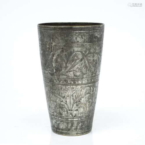 Indian engraved beaker 19th Century, 15cm high