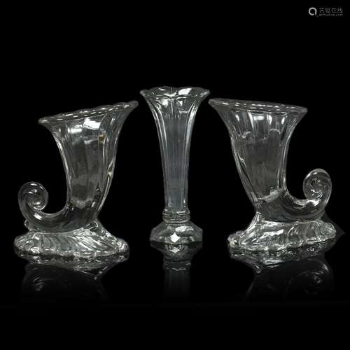 Pair of glass cornucopia 23cm and a Val St Lambert vase, 23cm (3)