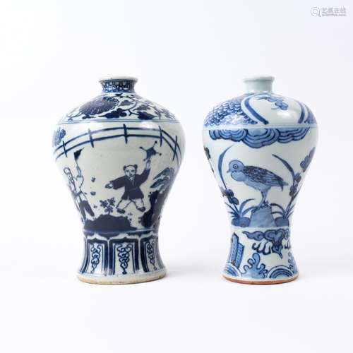 Chinese Meiping blue and white vase 21cm and other Chinese blue and white Meiping vase, 21cm (2)